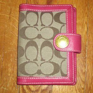 Coach Women's Organizer